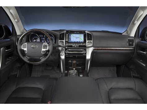 2021 Toyota Land Cruiser: 99 Interior Photos | U.S. News