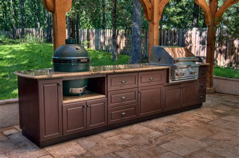 10 Outdoor Kitchen Ideas To Make You A Big Green Egg Chef Click Here