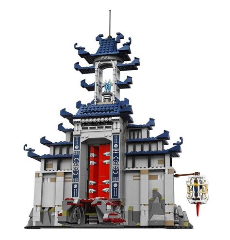 Lego Ninjago 70617 Pas Cher Le Temple De L Arme Ultime Suprême