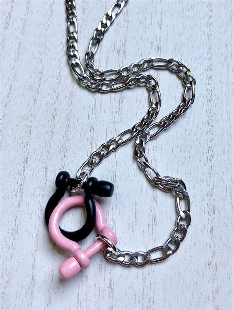 Lock Necklace K Pop Jewelry Black Pink Style Etsy In 2020 Pop Jewelry Lock Necklace Black Pink