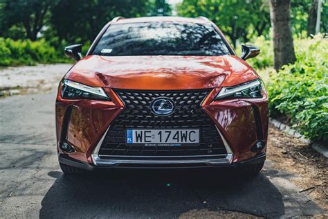 Lexus UX 250h taki powinien być samochód miejski klasy premium