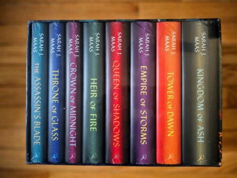 Throne Of Glass Box Set By Sarah J Maas Box Set Hardcover 9781639731763 Ebay