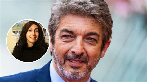 A qué se dedica Daniela la hermana menos conocida de Ricardo Darín