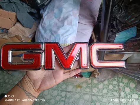 Emblema Parrilla Gmc Savana 1500 2500 3500 1996 2002 Envío gratis