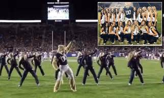 Byu Mascot Joins The Dance Team In A Dance Show Daily Mail Online