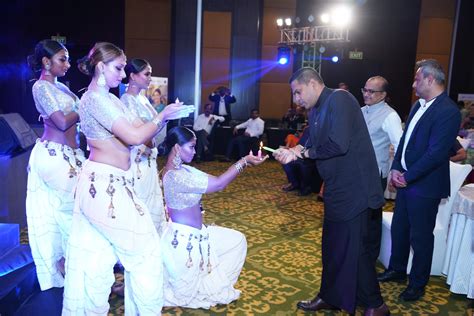 Sri Lanka Targets 2-million Worldwide Travelers by end of 2023 - Travel