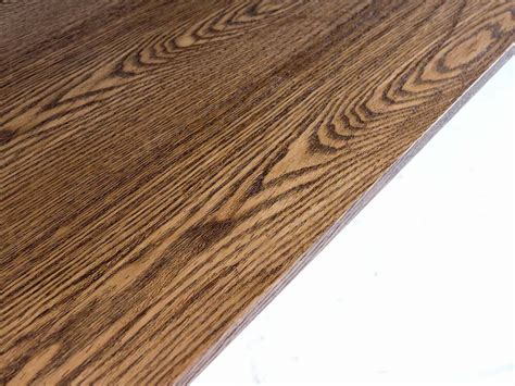 Обеденный стол с металлическими ножками 80х120 см шпон ореха Dino ...