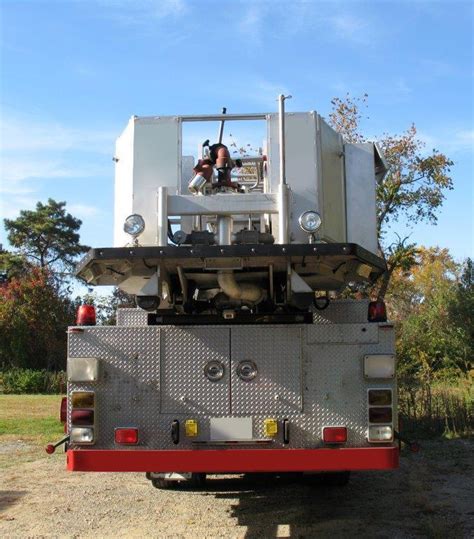 2002 Seagrave 95 Aerialscope Platform Used Truck Details