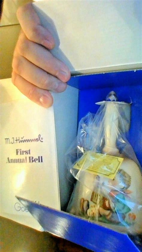 Goebel Hummel First Edition Annual Bell In Bas Relief Hum Boy