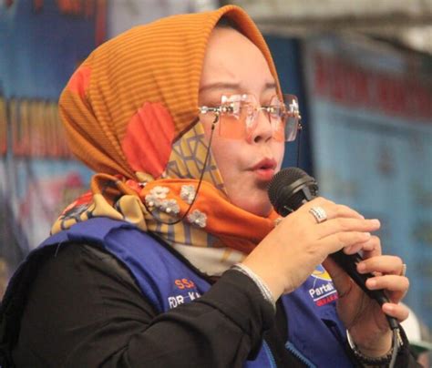 Penting Bagi Kaum Perempuan Meneruskan Perjuangan Pahlawan