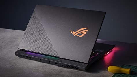 Asus Rog Strix Scar 17 G733 Review Techradar