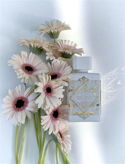 Bade E Al Oud Honor Glory Lattafa Perfumes Parfum Un Nou Parfum