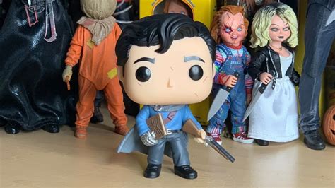 Funko Pop Army Of Darkness Hot Topic Exclusive Ash Unboxing YouTube