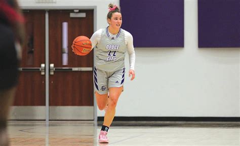 Womens Basketball Cruises Past Northwest Kansas Tech On The Road