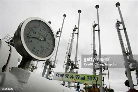 North South Pipeline Photos And Premium High Res Pictures Getty Images