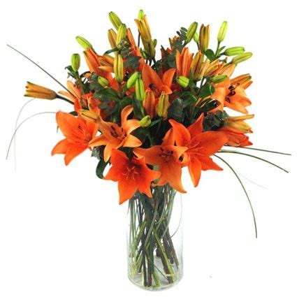 Tiger Lily Flower Bouquet | Online Florist in INDIA