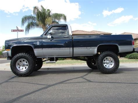 Chevy Silverado k10 4X4 for sale: photos, technical specifications, description