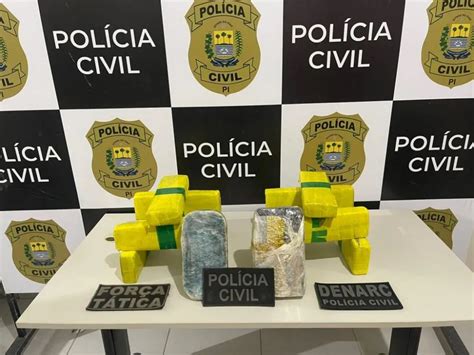 Em Floriano Pol Cia Civil Prende Passageiro Transportando Kg De