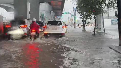 大雨狂炸！雙北災害應變中心三級開設 蔣萬安也示警了｜東森新聞：新聞在哪 東森就在哪裡