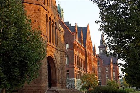 University of Vermont - Profile, Rankings and Data | US News Best Colleges