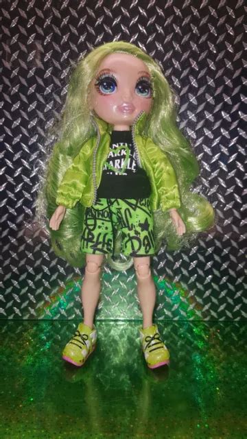 RAINBOW HIGH JADE Hunter Green Fashion Doll 9 41 PicClick UK