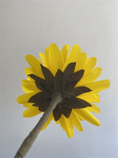 Fabriquer Un Tournesol En Papier Cr Pon Ciloubidouille