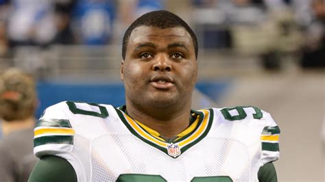 Packers' B.J. Raji out for season - ABC11 Raleigh-Durham