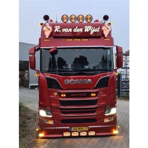 Scania Next Generation Zonneklep Type D Solar Guard Exclusive Truck