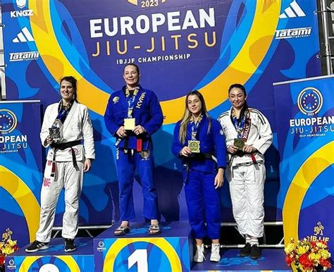 Jiu Jitsu Campe Aos Anos Na Categoria Adulto Do Europeu Faixa