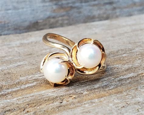 Vintage 14K Gold Double Pearl Ring - Gem