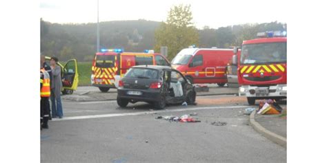 Isère Faits Divers Collision à Heyrieux Une Fillette De Cinq Ans