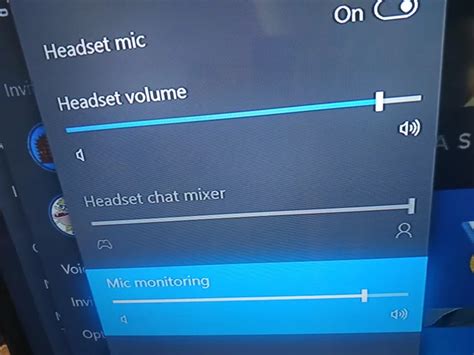 Mic Monitoring Xbox: What is It and How to Turn it On/Off ...