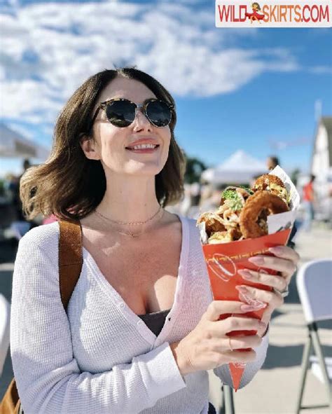 Jewel Staite Jewelstaite Nude Instagram Leaked Photo