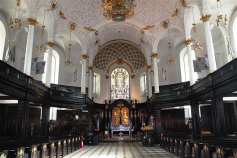 London St Clement Danes Church SBMT68 Flickr