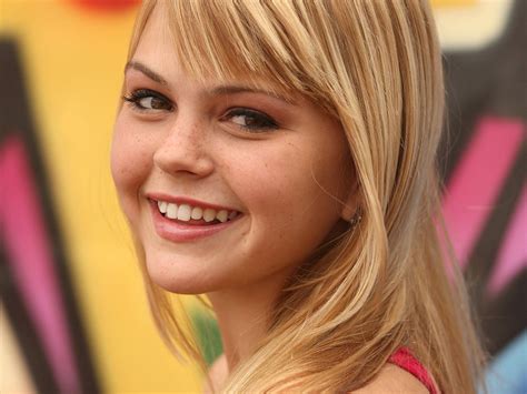 Aimee Wallpaper Aimee Teegarden Wallpaper 4286610 Fanpop