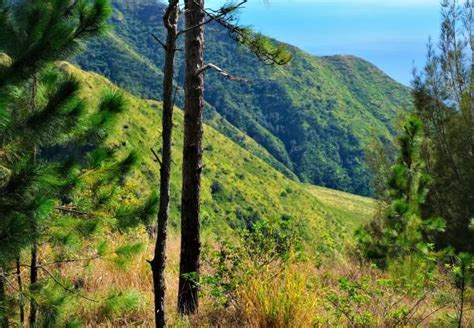 390+ Waianae Mountains Of Oahu Hawaii Stock Photos, Pictures & Royalty ...