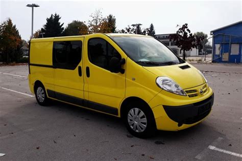 Nissan Primastar Renault Trafic Opel Vivaro 2011 God