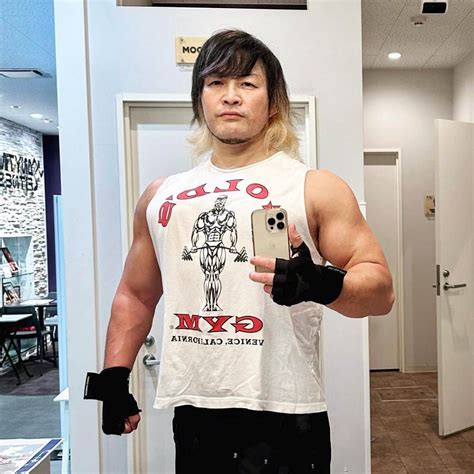 棚橋弘至さんのインスタグラム写真 棚橋弘至instagram「胸トレ Chestday 前髪おかしい笑