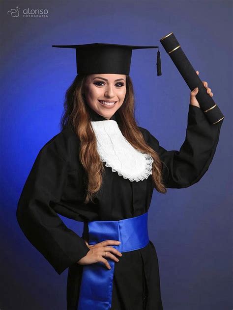 Fotos para Formatura em Estúdio Fotográfico Alonso Fotografia Poses