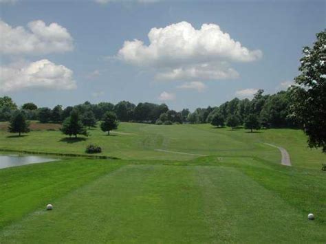 Tashua Knolls Golf Course Tee Times - Trumbull CT