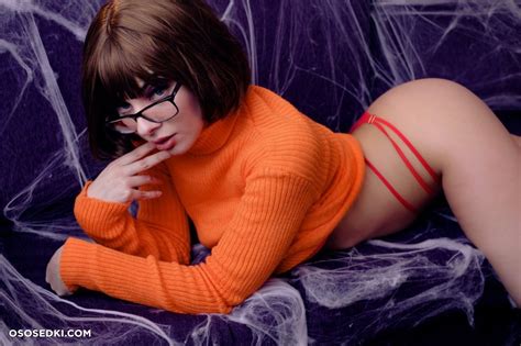 Valentina Kryp Velma ScoobyDoo Patreon Cosplay Set Naked Cosplay