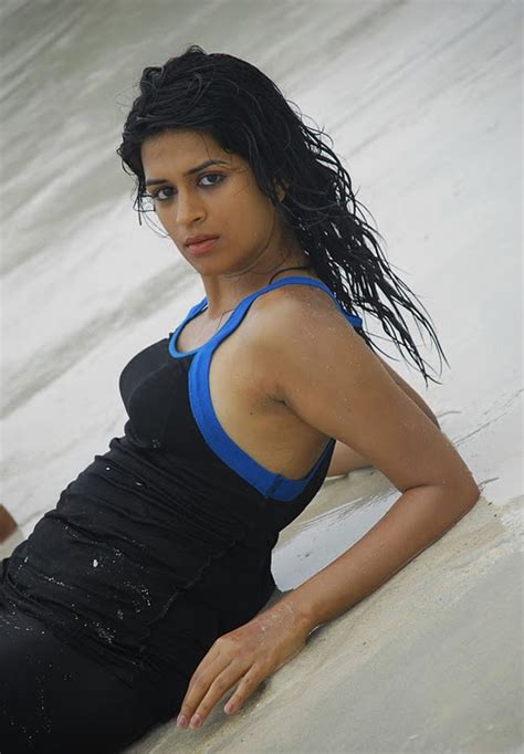 Hot Celebrities Shraddha Das Hot Wet Beach Photos