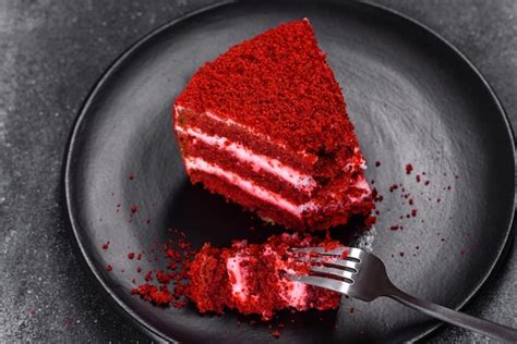 Premium Photo Red Velvet Cake Classic Three Layered Cake From Red