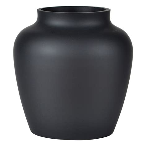 Providence Matte Black Vase, 6"