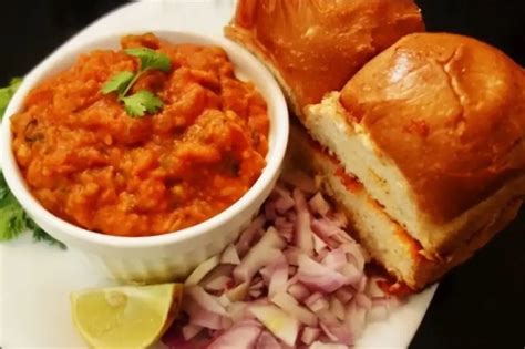 Best Easy Mumbai Street Style Pav Bhaji Recipe In English