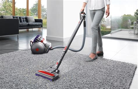 Dyson Vacuum Cleaners | Dyson NZ