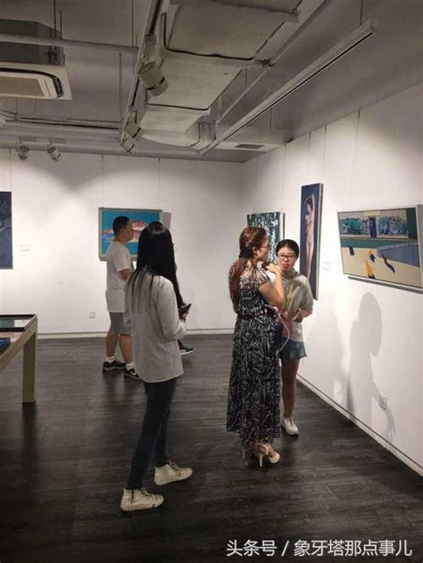 湖北美院學生原創作品展，喜歡可直接帶走，還不快去？ 每日頭條