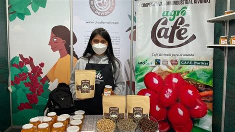 Cacaoteros cafetaleros y citricultores de la región Junín promovidos