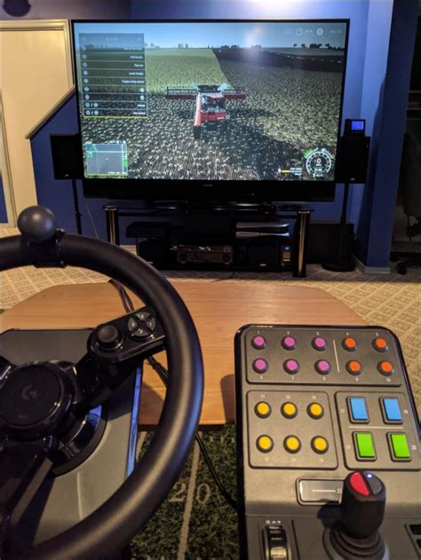 Logitech Side Panel with PS5 : r/farmingsimulator