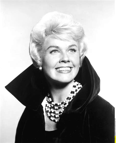 Doris Day Wallpapers Wallpaper Cave